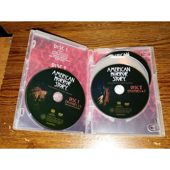 American Horror Story: The Complete First Season (DVD, 2012, 4-Disc Set) - Picture 4 of 6